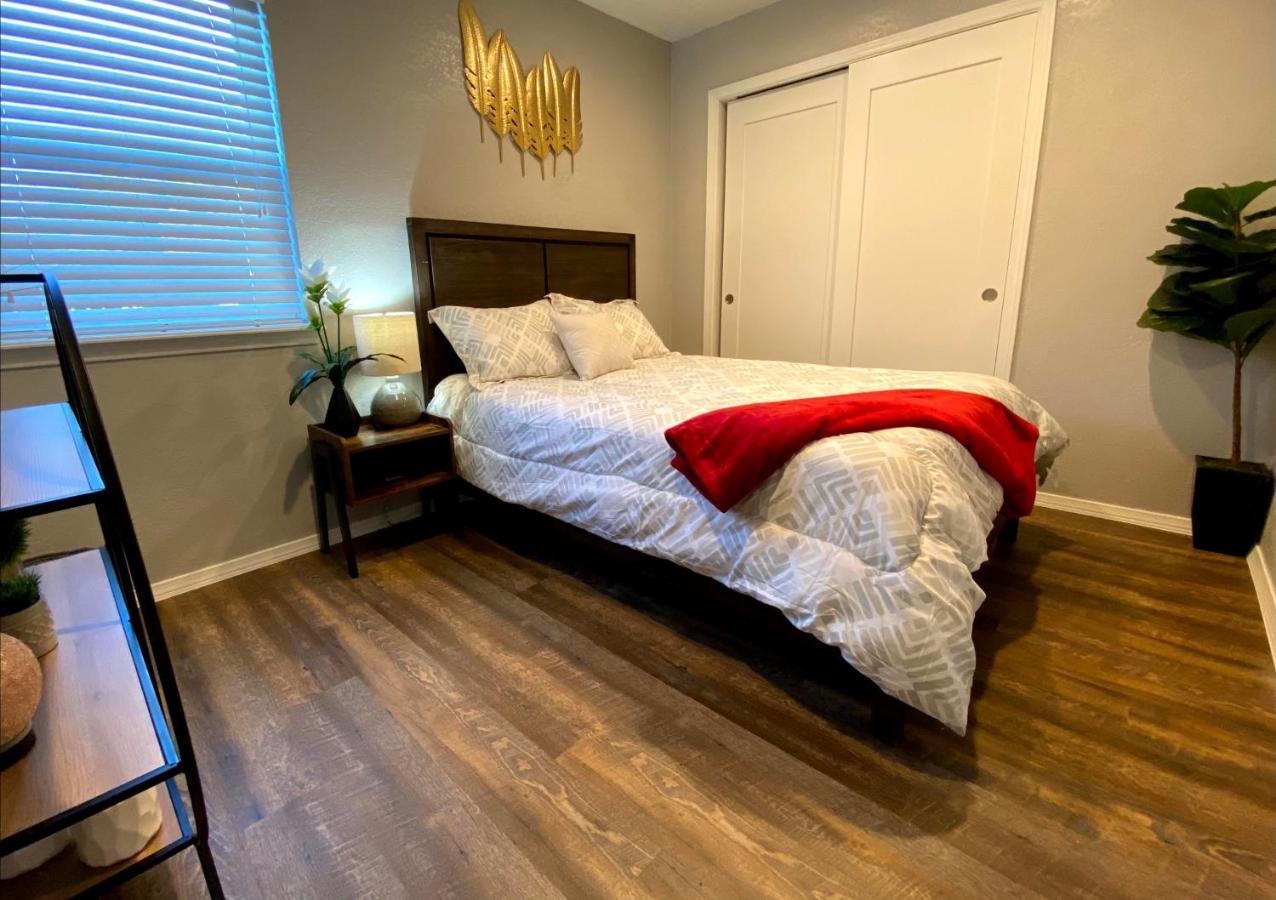 Evie'S Campus-Close 2 Bedroom Luxury Оклахома-Сити Экстерьер фото